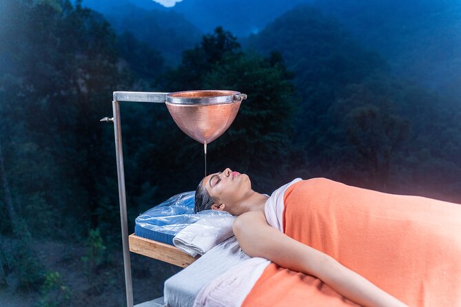 1 Day Ayurveda Rejuvenation in Nepal - Head Abhyanga and whole-body cleansing abhyanga: the foundation of an oil-based day