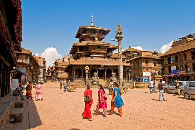 10 days Special Nepal Tour Package - Kathmandu First: Durbar Energy, Stupas, and Thamel at Night