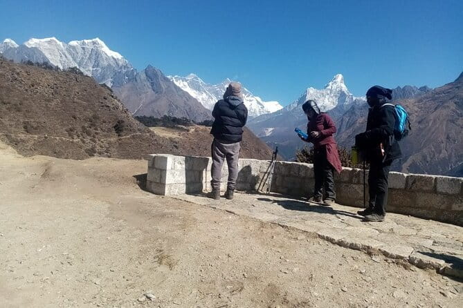 12 Days Everest Base Camp Trek from Kathmandu - Price and logistics: is $1,380 good value?