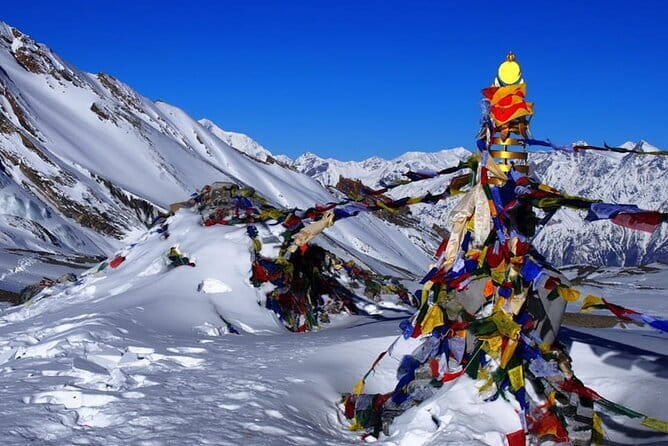 13 Days Trekking in Annapurna Circuit - Lodging and Meals: The Tea House Setup That Keeps You Moving