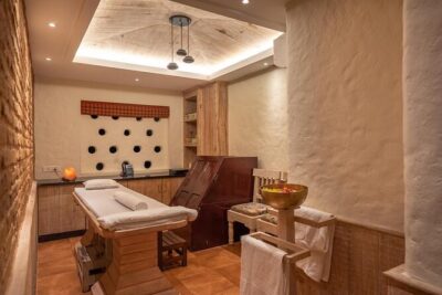 14 Day Ayurveda + Yoga Detox Retreat in Nepal - The daily rhythm: Hatha yoga, meditation, breathing, and chanting
