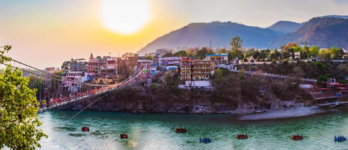 3 Days Haridwar Rishikesh Tour From Delhi By Train - Ganga Aarti at Har Ki Pauri: how to make it feel worth the crowd