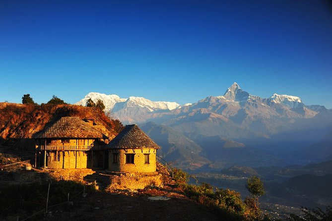 3 Days Hiking from Pokhara-Dhampus-Sarangkot - The guide and group size: the difference between a trek and a headache