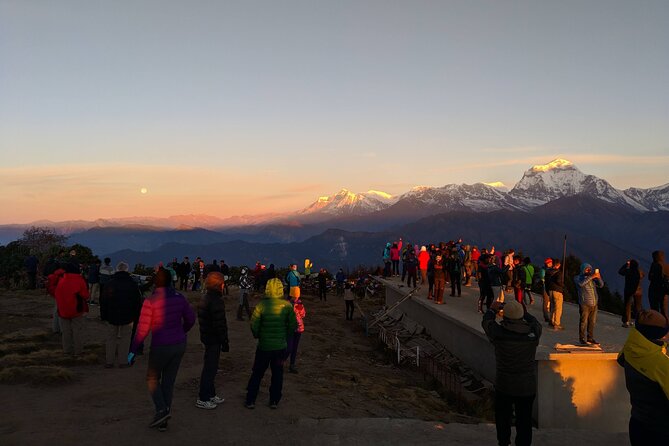 4-Days Amazing Short Trekking of Pokhara Valley - Day 2: Ghorepani Hospital Stop, Ulleri (2070m), and the Banthanti View Corridor