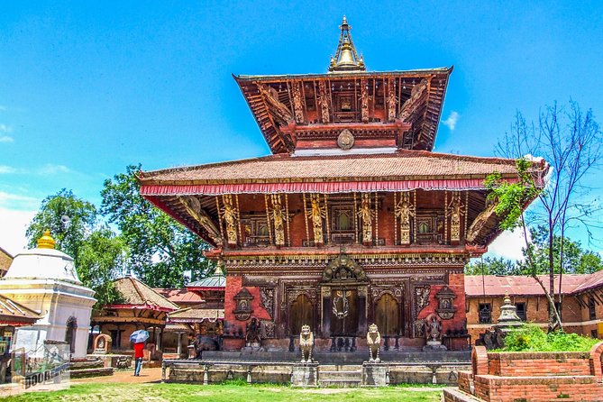 4 UNESSCO World heritage sites of Kathmandu-private tour - Boudhanath Stupa: a giant stupa, Tibetan Buddhism, and terrace breaks