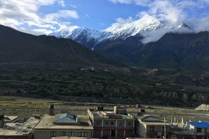 5 Days Adventures Lower Mustang Trip by 4WD Jeep - Guides and driving: why the human factor matters on rough roads