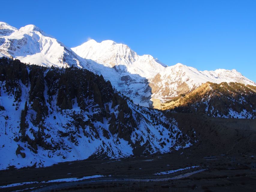 Annapurna Circuit Trekking 13 Days - Yak Kharka, Thorong Phedi, and crossing the high pass