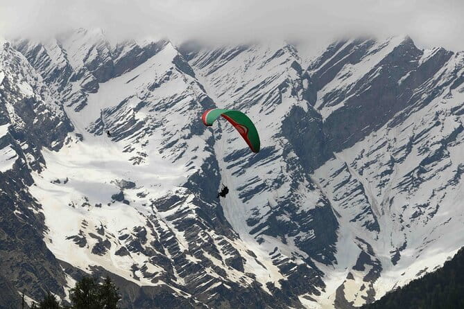 Atal Tunnel Sightseeing Tour Covering Sissu & Solang Valley - Getting Started: Manali Pickup and the Drive Rhythm