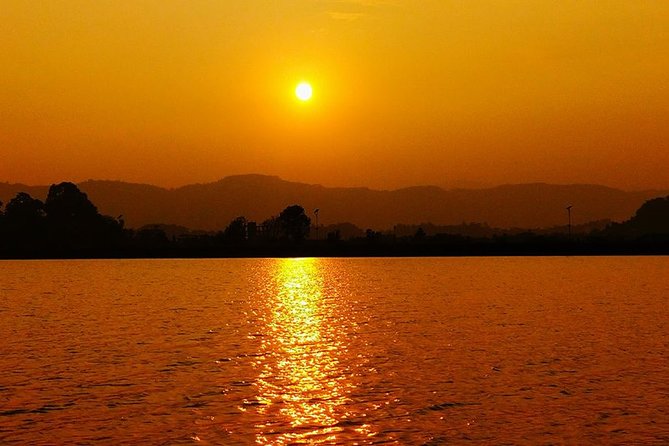 Best Nepal Tour: Kathmandu Pokhara Chitwan Tour - Price and Logistics: Is $600 Good Value?