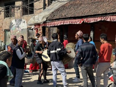 Best of Kathmandu : Private Guide, Car & Personalized Tour - Getting to the big UNESCO hits: Durbar Squares and the great stupas