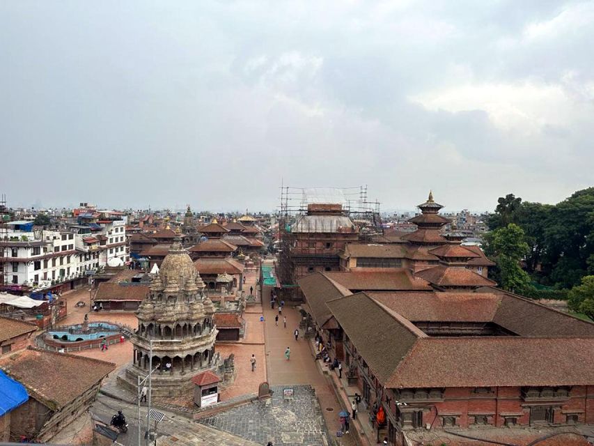 Best of Kathmandu : Private Guide, Car & Personalized Tour - Food stops and street-level moments that feel local