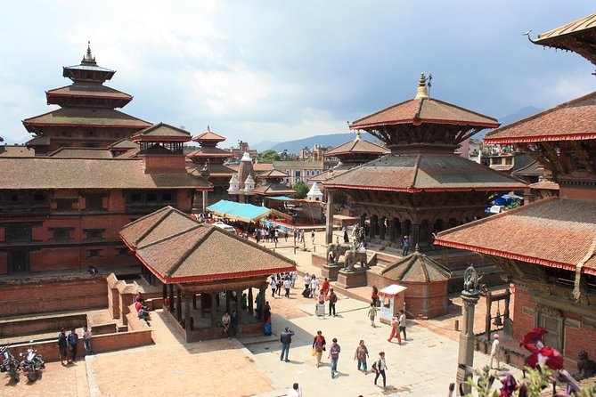 Bhaktapur darbar, Patan Darbar square & Changu Narayan in 1 day - Changu Narayan Temple: quieter than you expect, and that’s the point