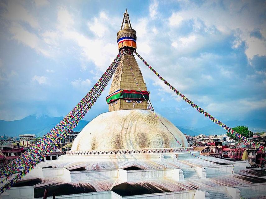 Bhaktapur Durbar Square and Boudhanath Stupa - Two UNESCO-scale worlds in one 5-hour route