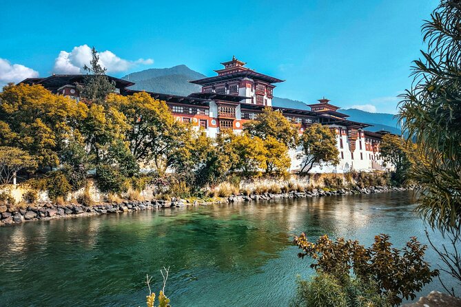 Bhutan 4-Day Private Tour from Kathmandu - Day 1 in Thimphu: Tachogang Lhakhang Bridge, Buddha Dordenma, Tashichho Dzong