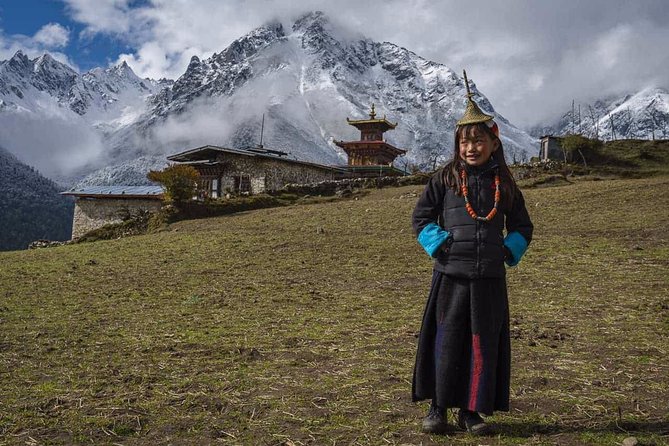 Bhutan Tour- 4 DAYS 3 NIGHTS - Day 4 Paro departure: the flight past Chomolhari