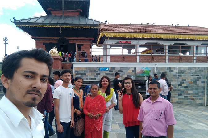 Chandragiri Hill Day Trip from Kathmandu - Optional guide vs. no guide: getting the right level of context