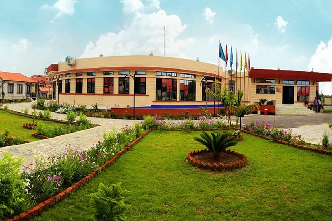 Chitwan National Park Tour - Jeep safari plus an evening dinner program: where the day turns cinematic