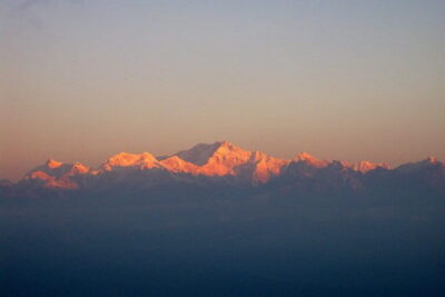 Darjeeling Full-Day Sightseeing Tour with Guide & Transports - How the guide-and-driver plan keeps the day flexible