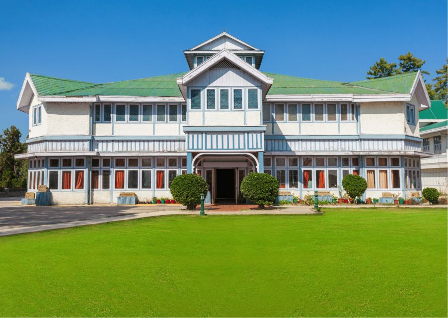 Discover the Colonial Trails of Shimla- Guided Walking Tour - Starting at Rashtrapati Niwas (Viceregal Lodge) and learning the setting fast