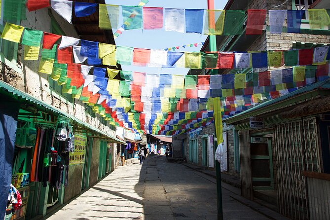 Everest 5-Day Trek from Kathmandu - Phakding: River Walks, Small Detours, and Early Rhythm