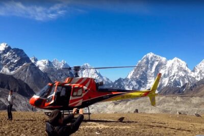 Everest Base Camp Helicopter Tour - Kathmandu to Lukla: the route that makes the trip practical