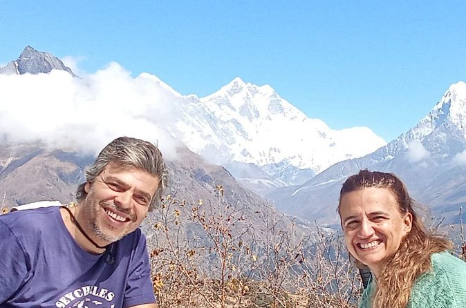 Everest Base Camp Trek Via Gokyo Lake and Cho La Pass - A Trek That Juggles Everest, Gokyo Lakes, and Cho La Pass
