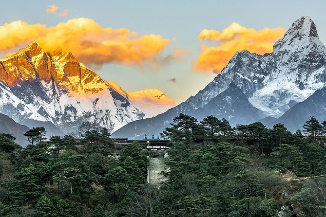 Everest Helicopter Tour with Breakfast in Hotel Everest View - Why a helicopter breakfast tour beats a rushed Everest plan