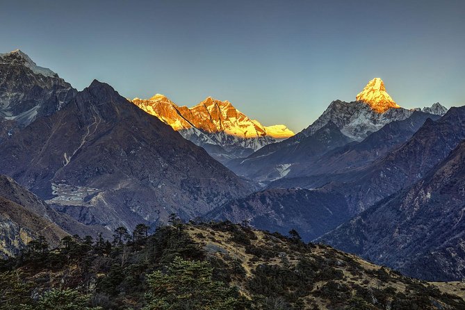 Everest Helicopter Tour with Breakfast in Hotel Everest View - The return flight and late-morning timing for Kathmandu