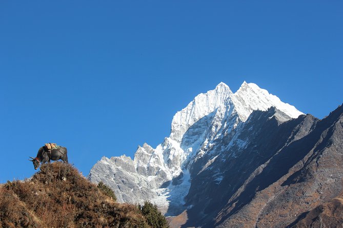 Everest Three Pass Trek - Gorakshep and Kala Patthar (5550m): sunrise that earns its hype