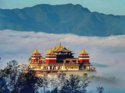 From Kathmandu: 2 Stupas and Kopan Monastery Spiritual Tour - Hotel Pickup and the Car Ride That Keeps the Day Easy