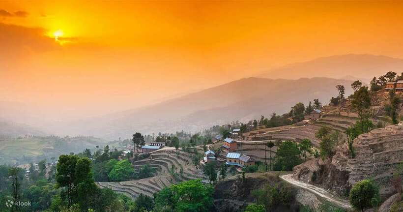From Kathmandu: 3-Day Chisapani-Nagarkot Trek & Bhaktapur - Guides and Communication: The Little Details That Make or Break It