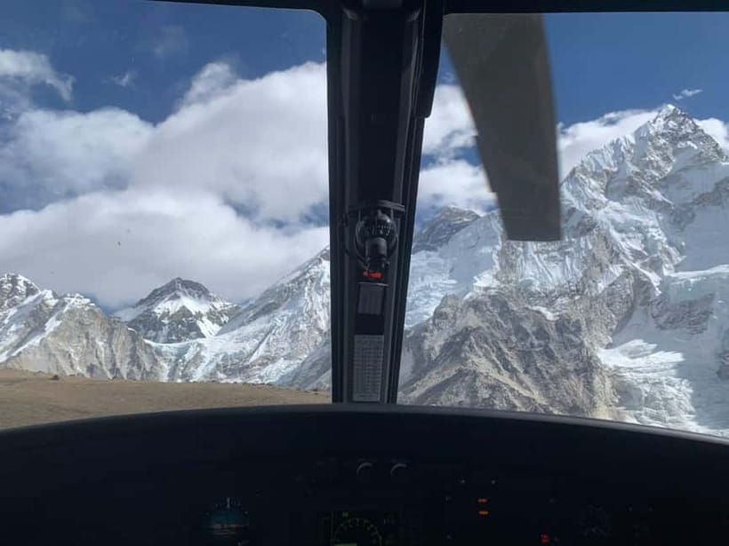 From Kathmandu: Everest Base Camp Landing Helicopter Tour - Everest View Hotel at 3,880 Meters: Breakfast on the Open Terrace