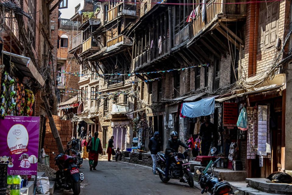 From Kathmandu: Half-Day Guided Tour of Bhaktapur - Naytpola Temple: a tall presence that rewards closer attention