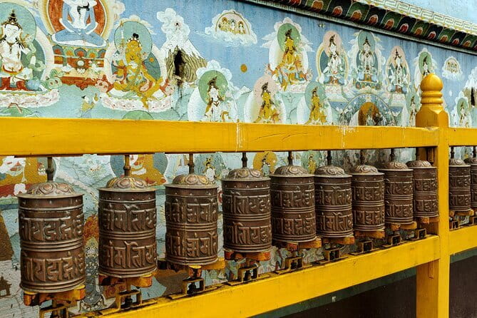 Guided 6 hrs Dharamshala's Tibetan monasteries & Nunnery tour - Norbulingka Institute: Tibetan culture, gardens, and crafts (Rs 200 fee)