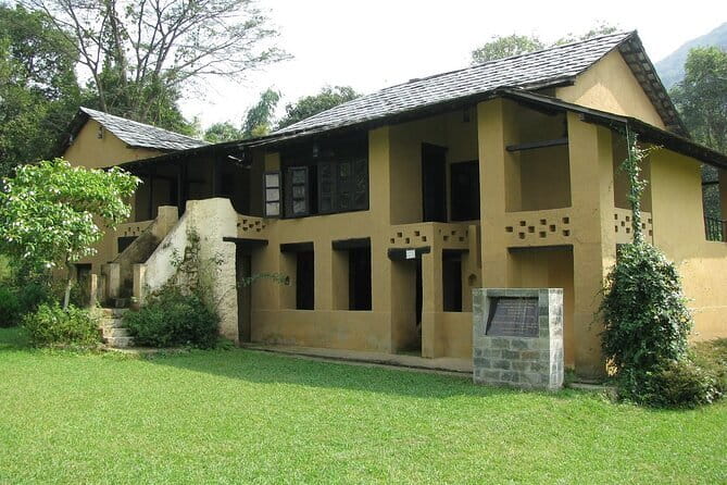 Guided tour to Andretta Artists' Village & Norah Richards' home - Price and what you truly get for $45