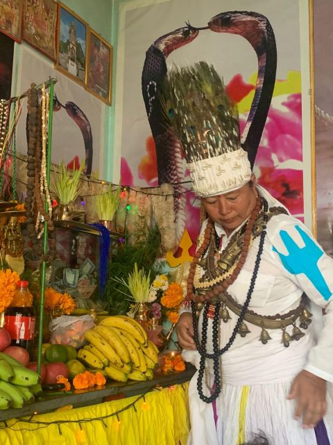 Healing Day tour - Shaman Healing - Temple time and monk prayers: a quiet add-on you might catch