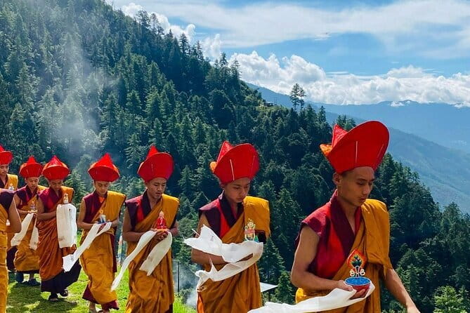 How to travel to Bhutan - Guide Tashi and Driver Yoenten: Why the Small Stuff Matters