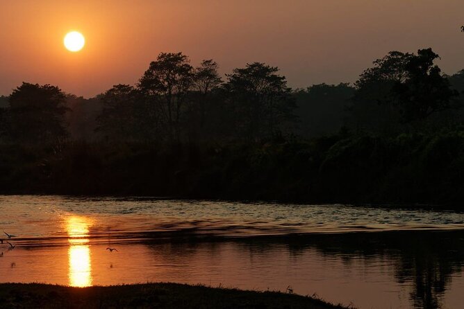 Kathmandu 2 Nights 3 Days Chitwan Jungle Safari Tour - Tips to make your jeep and canoe day easier (without overpacking)