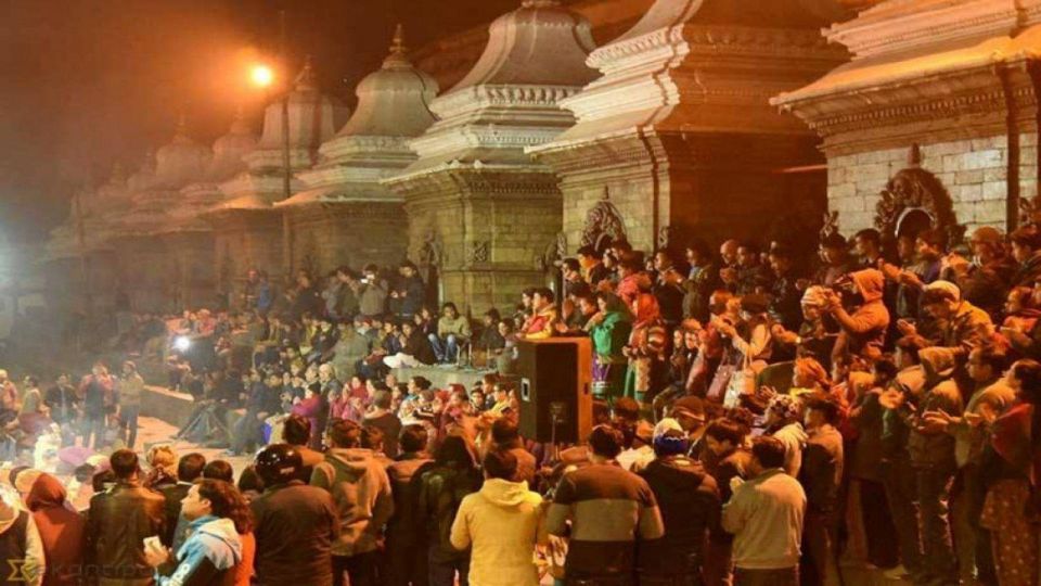 Kathmandu: 3 hours night Pashupatinath Aarti Tour - Price value: why $35 can be fair here