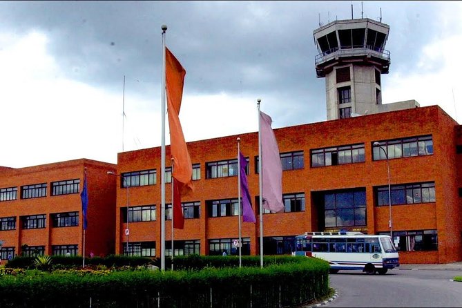 Kathmandu Airport Departure Transfer – Easy, Safe & Hassle-Free - Timing That Works When Planes and Luggage Misbehave