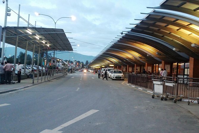 Kathmandu Airport Transfer to hotels – Easy, Safe & Hassle-Free - From airport chaos to a calm ride along the Ringroad