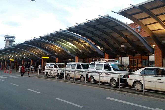 Kathmandu Airport Transfer to hotels – Easy, Safe & Hassle-Free - Kathmandu traffic: why a driver who knows the roads is worth paying for