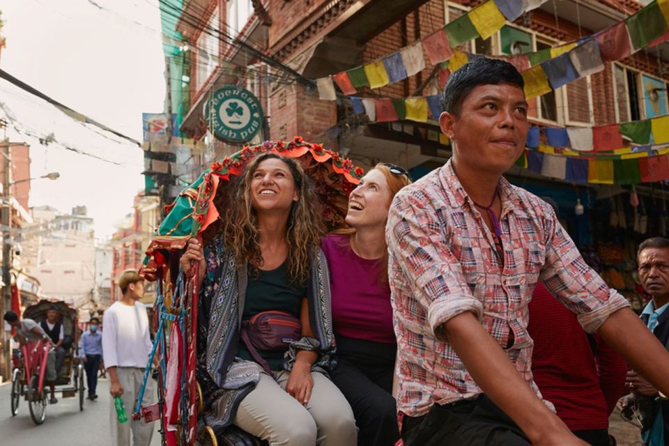 Kathmandu at Sunset: Explore the City on Rickshaw - Asan market and Annapurna Temple: spices, smells, and quick stories