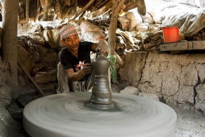 Kathmandu Bhaktapur Patan Authentic Local Tour +7 UNESCO WH Sites - Price and logistics: what $385 buys you (and what it doesn’t)