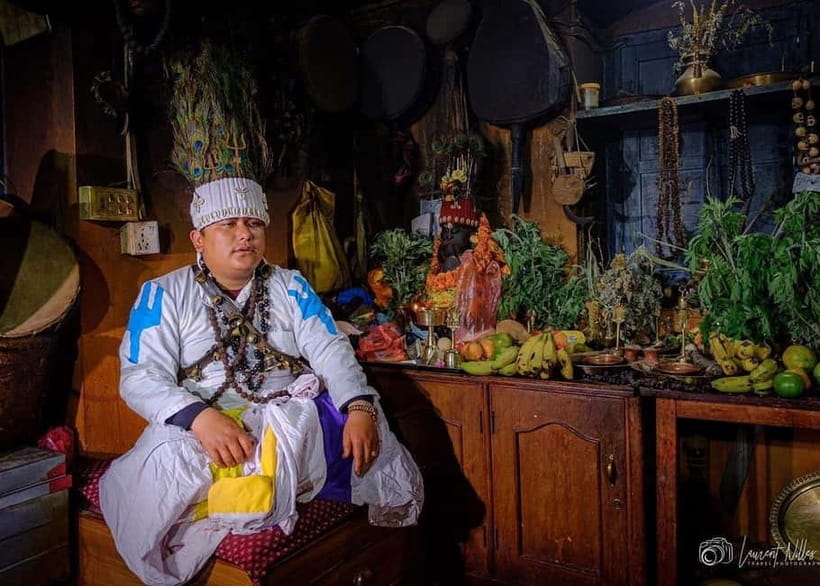 Kathmandu: Experience Shamanic Healing and Purification - The traditional shaman temple stop: Why it’s more than a photo moment