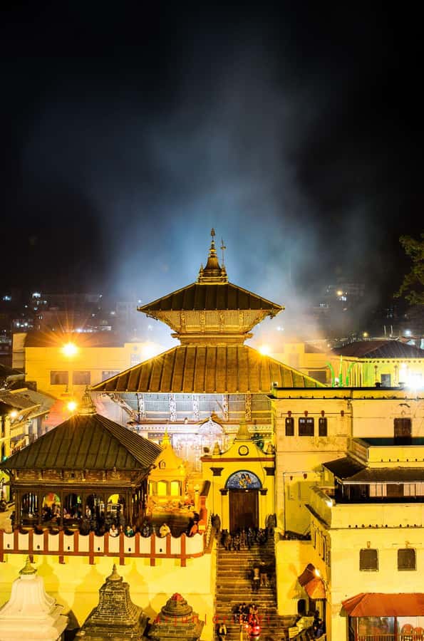 Kathmandu: Full-Day Budget Bus Tour of Kathmandu Valley - Swayambhunath Monkey Temple: city views you’ll want to catch