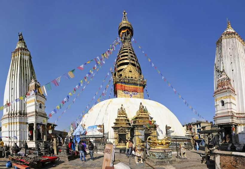 Kathmandu: Full-Day Budget Bus Tour of Kathmandu Valley - Price and tickets: is $16 actually a bargain?