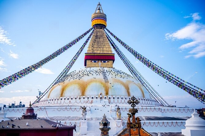 Kathmandu Full Day Exploration - Pashupatinath Temple: Hindu devotion by the Bagmati River