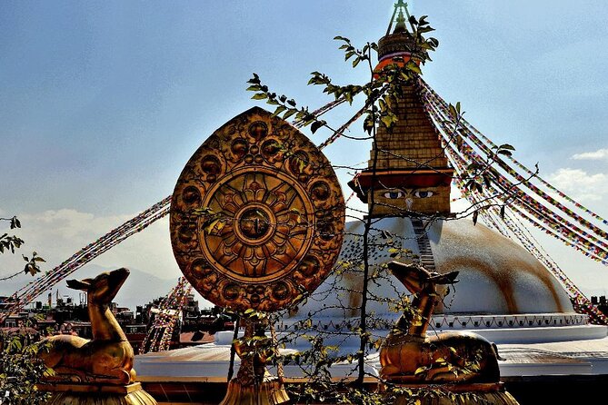 Kathmandu Full-Day Private Tour with Pick Up - Swayambhunath Monkey Temple: Buddhist Activity in a Classic Viewpoint