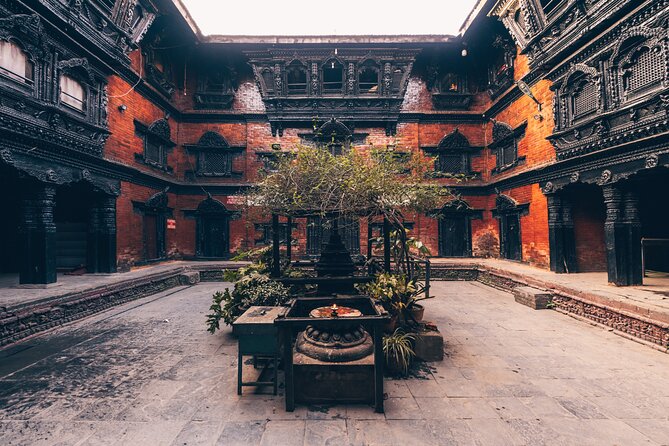 Kathmandu Full Day Sightseeing Tour - Key things I’d notice right away